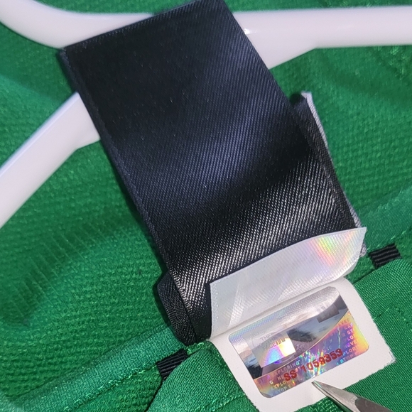 𝐭𝐡𝐞 𝐧𝐨𝐫𝐭𝐡 𝐟𝐚𝐜𝐞 𝐟𝐥𝐞𝐜𝐜𝐞 𝐰𝐚𝐭𝐞𝐫𝐩𝐫𝐨𝐨𝐟 - Picture 4 of 5